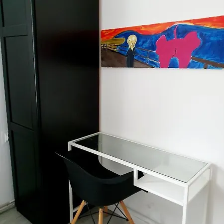 Apartament Duże Mieszkanie - Aleja Niepodległości