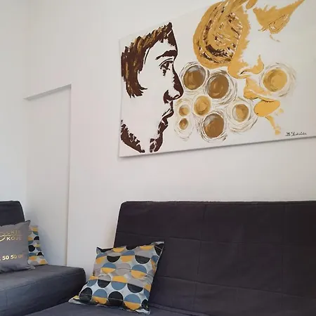 Lägenhet Duze Mieszkanie - Aleja Niepodleglosci